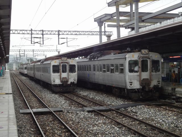 台東ゆき発車待ち